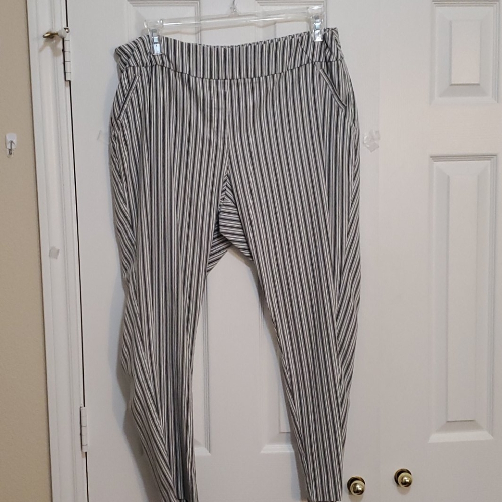 Cato Crop pants